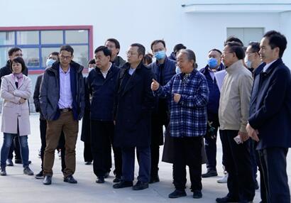 國家工信部專家組調(diào)研奇正藏藥，孫寶國院士高度肯定奇正青稞產(chǎn)品研發(fā)